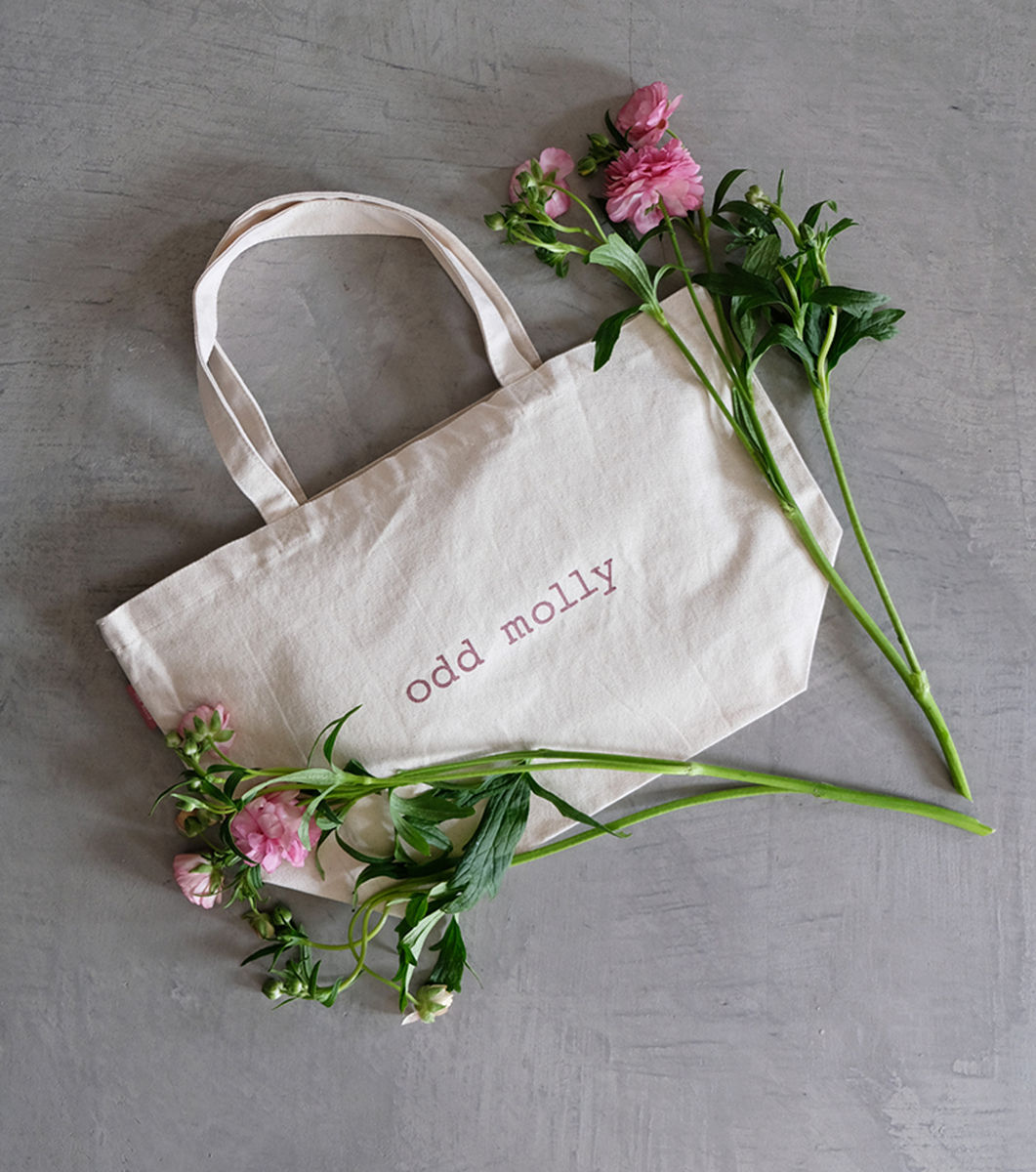 Läs mer om Odd Molly Canvas Bag|Shop bags online|Odd Molly